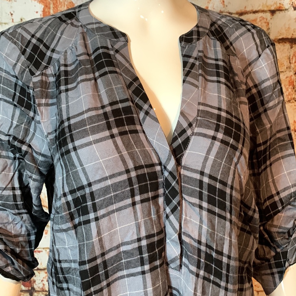 Torrid Harper Blue/Black Plaid Twill Pullover - Picture 4 of 8